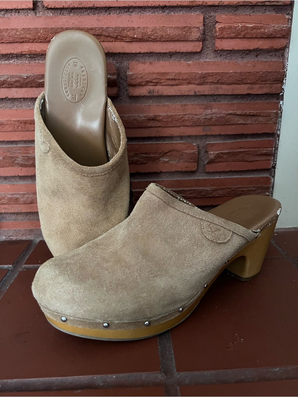 Vintage American Eagle Suede Tan Women’s Wooden Studded Clog Heels